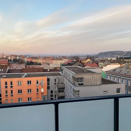 Penthouse Mit Balkon In Zentraler Lage In * Pilzno
