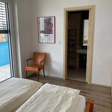 Penthouse Mit Balkon In Zentraler Lage In Apartament Pilzno