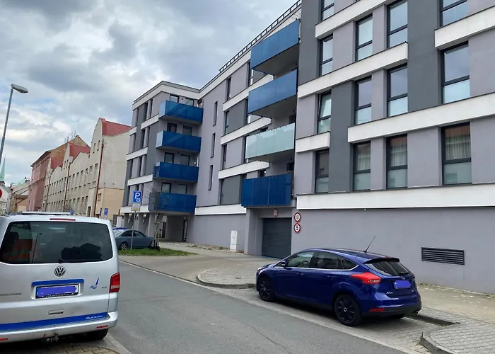 Penthouse Mit Balkon In Zentraler Lage In Apartament *