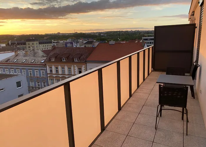 Penthouse Mit Balkon In Zentraler Lage In * Pilzno